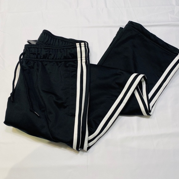 Men’s Adidas Pants - Picture 2 of 2